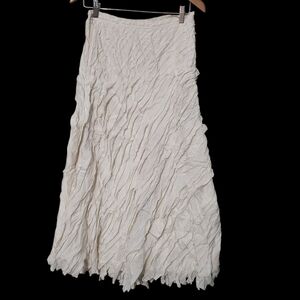 Elegant Cream PURE DKNY 100% Silk Ruffle Skirt